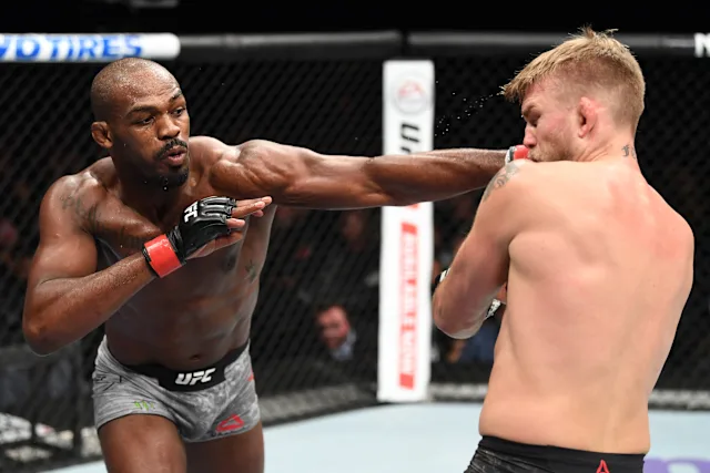Jon Jones vs Gustafsson